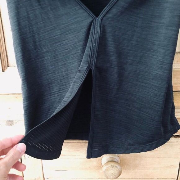 Athleta XXS Black Fully Focused Tank Top with Built in Bra - Picture 7 of 7